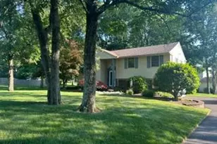 113 Acorn Pl, North Wales, PA 19454 - Photo 1