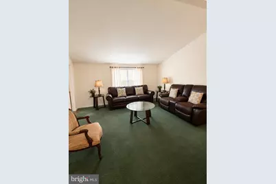 12 Longwood Court W, Harleysville, PA 19438 - Photo 3