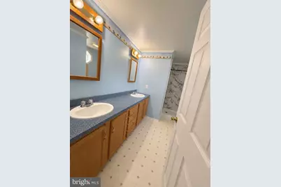 12 Longwood Court W, Harleysville, PA 19438 - Photo 13