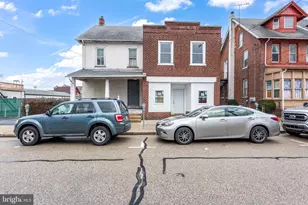 33 W 2nd St, Lansdale, PA 19446 - Photo 1