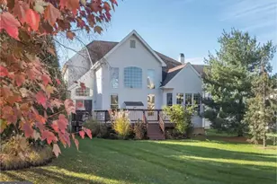 306 Dunwoody Dr, Blue Bell, PA 19422 - Photo 1