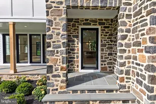 25 Sandringham Rd, Bala Cynwyd, PA 19004 - Photo 5