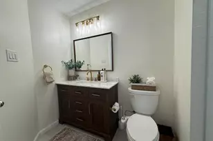 434 Pleasant Valley Dr, Conshohocken, PA 19428 - Photo 11