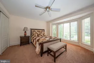 1041 Herkness Dr, Meadowbrook, PA 19046 - Photo 49