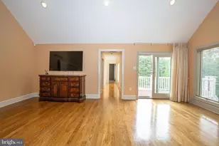 1041 Herkness Dr, Meadowbrook, PA 19046 - Photo 31