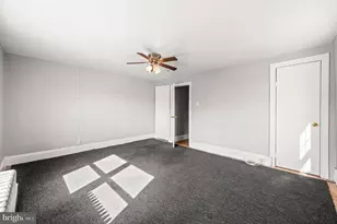 1002 Markley St, Norristown, PA 19401 - Photo 33