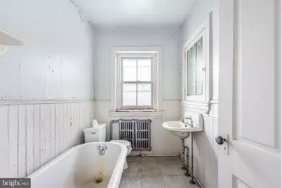 33 W 2nd Street, Lansdale, PA 19446 - Photo 15