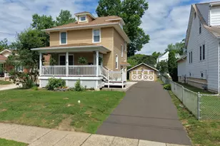 25 Center Ave, Willow Grove, PA 19090 - Photo 1