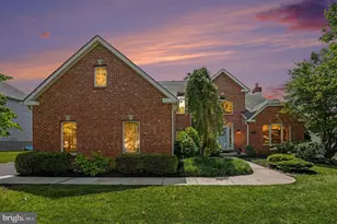 155 Country Club Dr, Lansdale, PA 19446 - Photo 3