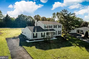 1146 Squires Way, Lansdale, PA 19446 - Photo 3