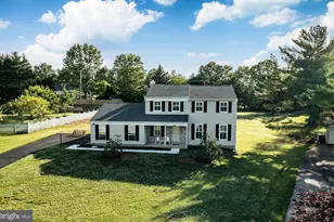 1146 Squires Way, Lansdale, PA 19446 - Photo 1
