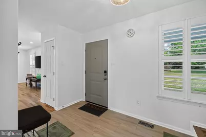 1146 Squires Way, Lansdale, PA 19446 - Photo 5