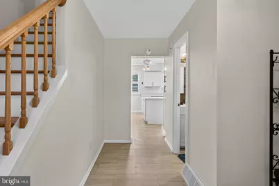 1146 Squires Way, Lansdale, PA 19446 - Photo 7