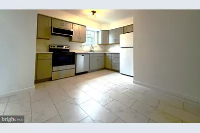 422 Village Lane, Pottstown, PA 19464 - Photo 5