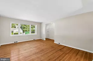 8219 Brookside Rd, Elkins Park, PA 19027 - Photo 9