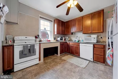 201 W Wood Street, Norristown, PA 19401 - Photo 21