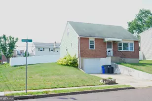 447 Spring St, Pottstown, PA 19464 - Photo 3