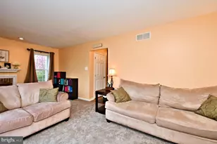 800 Beacon Ct, Lansdale, PA 19446 - Photo 11