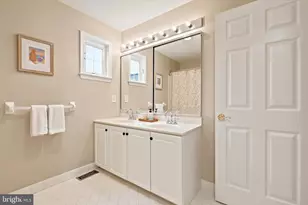 165 Birkdale Dr, Blue Bell, PA 19422 - Photo 33
