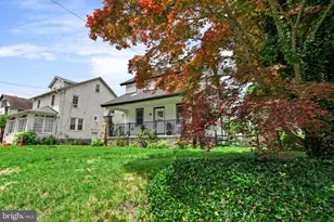 1082 Edge Hill Rd, Abington, PA 19001 - Photo 3