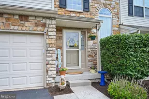 4303 Waterford Way, Royersford, PA 19468 - Photo 3