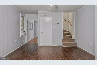 11 S Plum Street, Pottstown, PA 19464 - Photo 9