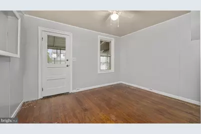 11 S Plum Street, Pottstown, PA 19464 - Photo 5