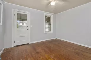 11 S Plum St, Pottstown, PA 19464 - Photo 5