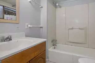 11 S Plum St, Pottstown, PA 19464 - Photo 13