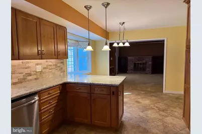 1038 Hickory Drive, Blue Bell, PA 19422 - Photo 5