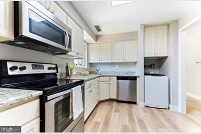 1750 Oakwood Terrace #16C, Narberth, PA 19072 - Photo 3