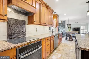 184 Bayberry Dr, Royersford, PA 19468 - Photo 11