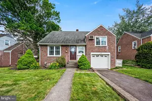 1460 Sunset Dr, Pottstown, PA 19464 - Photo 1