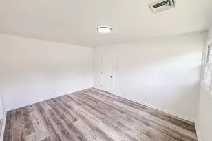 100 Norwood Ln, East Norriton, PA 19401 - Photo 13