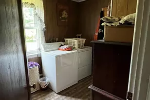1033 Walt Rd, Pennsburg, PA 18073 - Photo 11