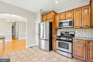 205 S Locust St, Ambler, PA 19002 - Photo 7