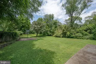 1130 N Woodbine Ave, Penn Valley, PA 19072 - Photo 29