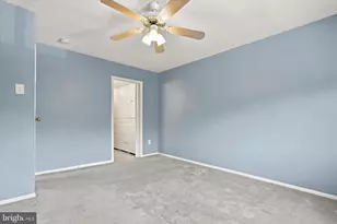 1602 Meadowview Ln, Mont Clare, PA 19453 - Photo 17
