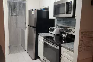 666 W Germantown Pike, Plymouth Meeting, PA 19462 - Photo 25