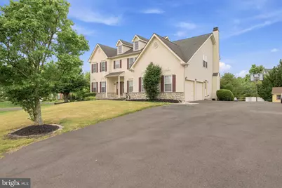 101 Tennyson Lane, North Wales, PA 19454 - Photo 3