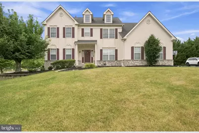 101 Tennyson Lane, North Wales, PA 19454 - Photo 1