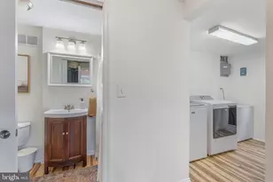 352 Dehaven St, Conshohocken, PA 19428 - Photo 21