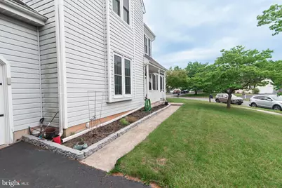 912 Hickory Grove Drive, Royersford, PA 19468 - Photo 5