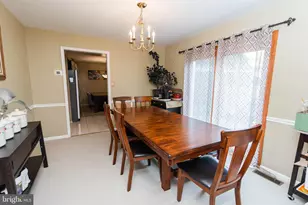 912 Hickory Grove Dr, Royersford, PA 19468 - Photo 11