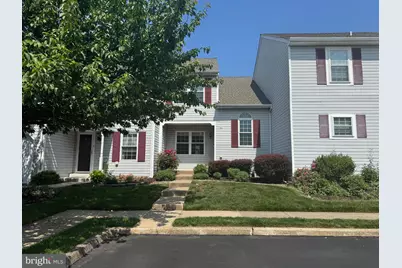 501 Somerset Court, Lansdale, PA 19446 - Photo 3