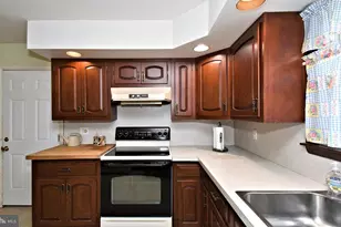 836 N Cedar Rd, Jenkintown, PA 19046 - Photo 19
