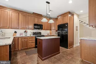 265 Country Club Dr, Telford, PA 18969 - Photo 15