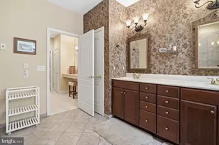 265 Country Club Dr, Telford, PA 18969 - Photo 33