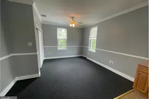 906 DeKalb St, Norristown, PA 19401 - Photo 5