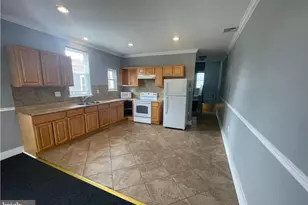 906 DeKalb St, Norristown, PA 19401 - Photo 7